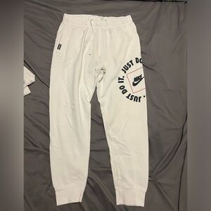 BRAND NEW Nike logo sweatpants